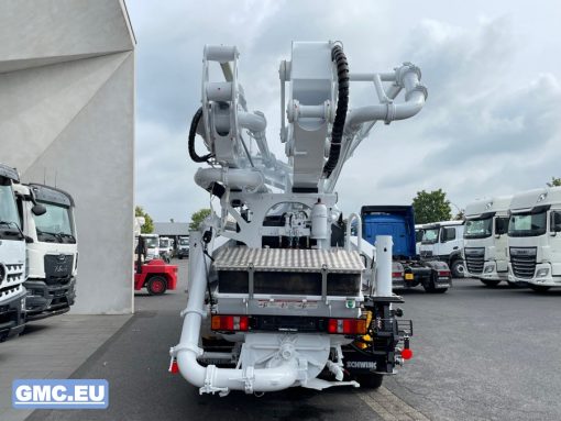 Amazon | NZG 1/50 Mercedes Benz AROCS 8x4 concrete pump