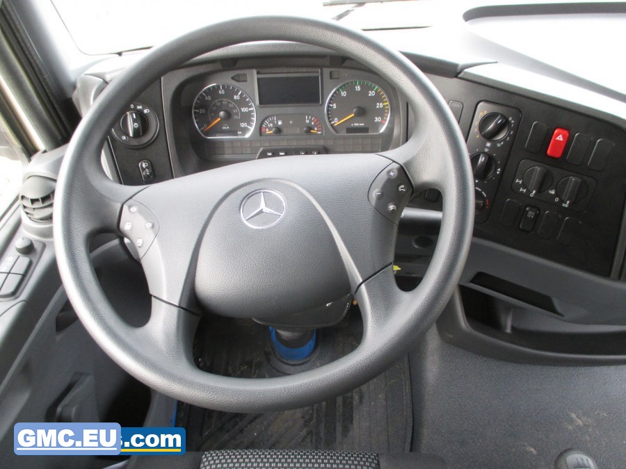 7-me3110-ndetail1-xl