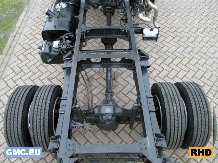 7-div3382-chassis1-xl