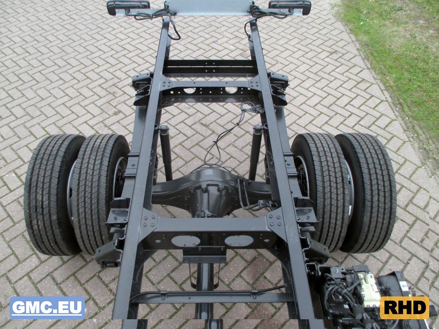 8-div3382-chassis2-xl